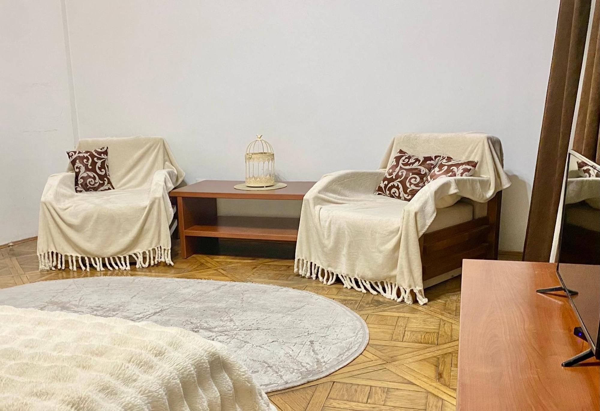Центр Площа Ринок Оперний Театр Apartamento Lviv Exterior foto